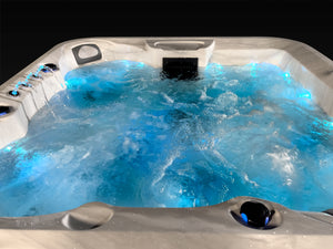 Outdoor Lagoon - 6 Person Hot Tub with Lounger